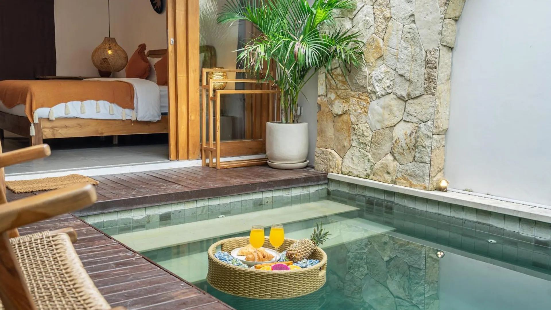 A9 - Exclusive 3-Bedroom Villa in Seminyak with a Rooftop Paradise Kerobokan  Kerobokan (Bali)